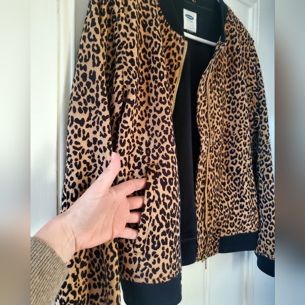 Leopard Print Jacket - image 2